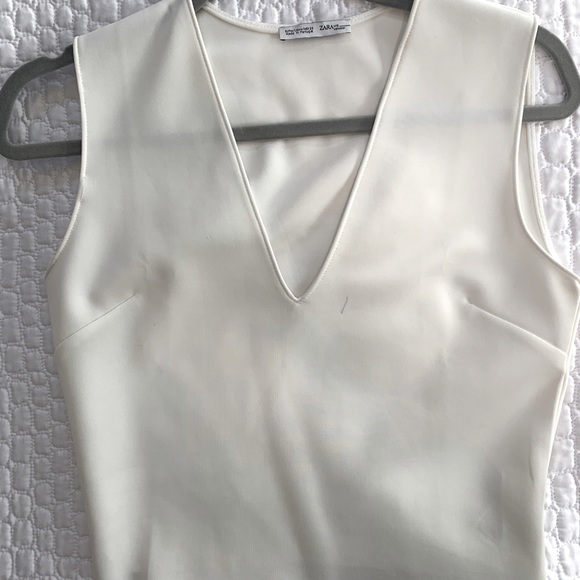 Zara deep V White Crop - Picture 2 of 4